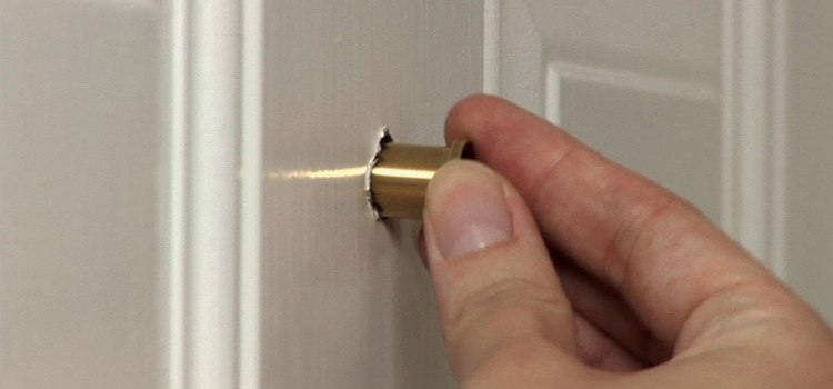 peephole door repair in Palermo